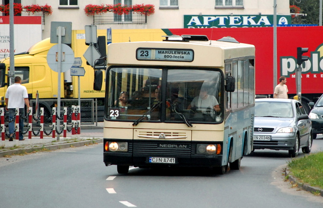 Ciągle tam stukało i trzeszczało